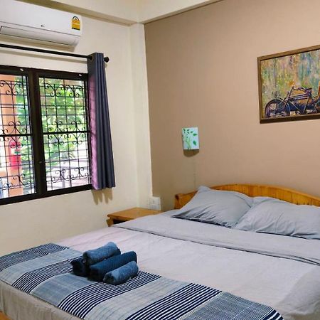The Shire Guesthouse Chiang Mai Buitenkant foto
