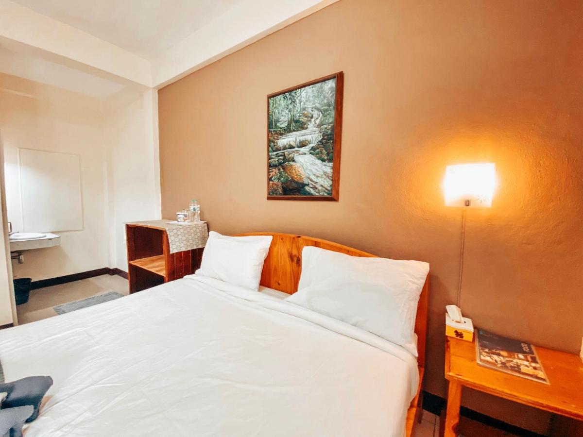 The Shire Guesthouse Chiang Mai Buitenkant foto